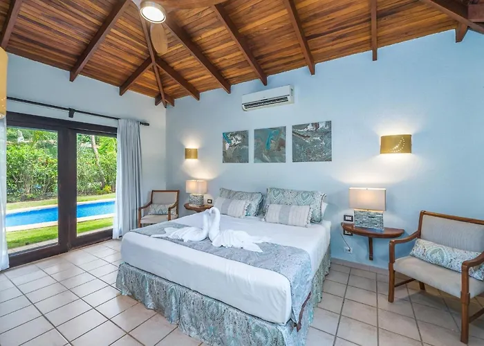 Villa Tropical Retreat - Private Pool, Steps To Tamarindo
